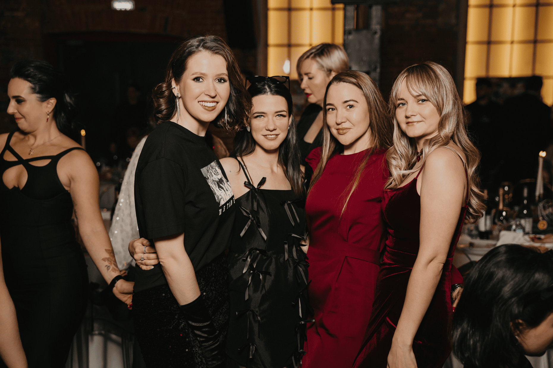 Новогодний детектив 2025