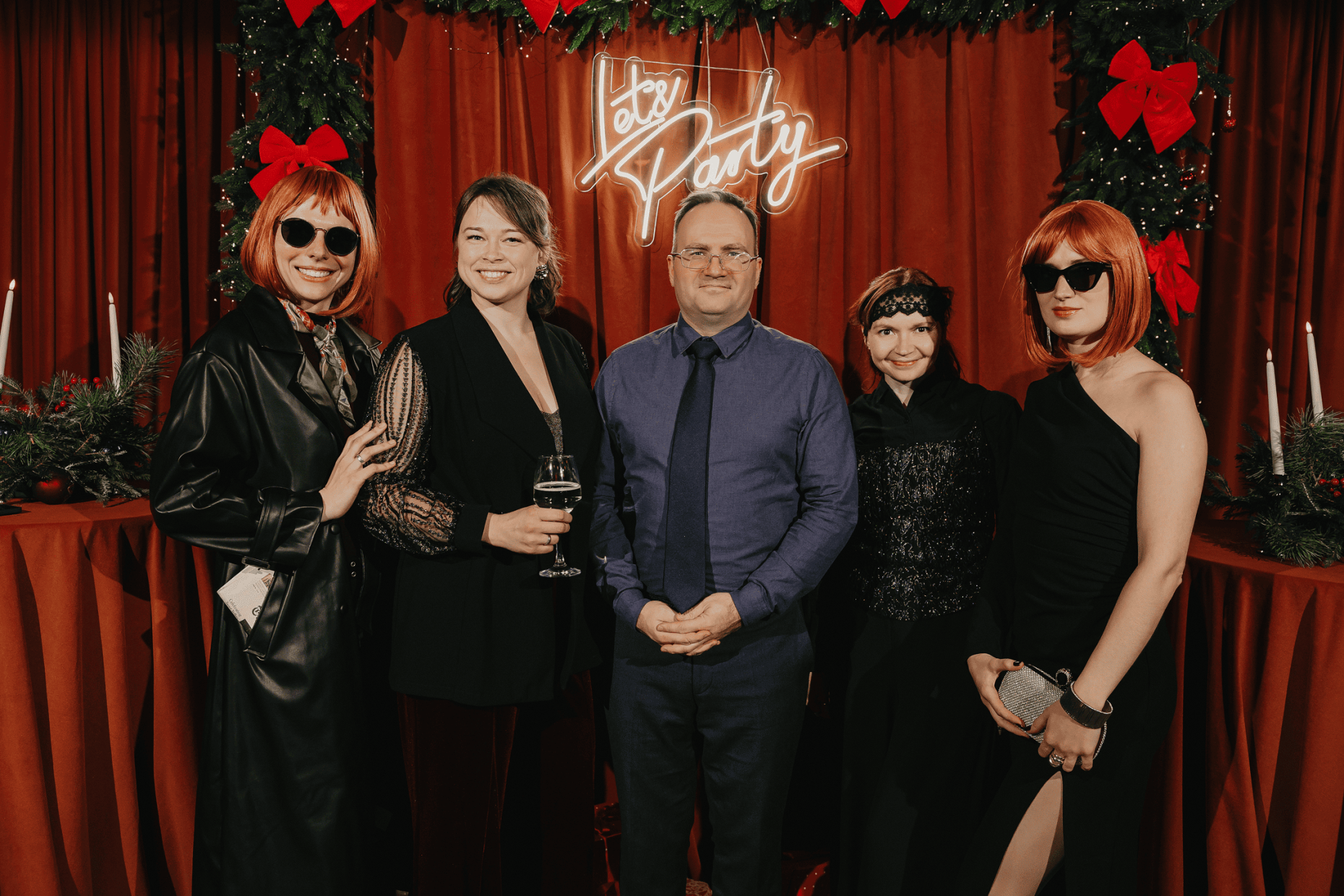 Новогодний детектив 2025